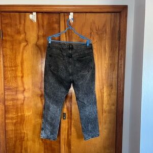 GAP Women's Black Straight Leg Jeans